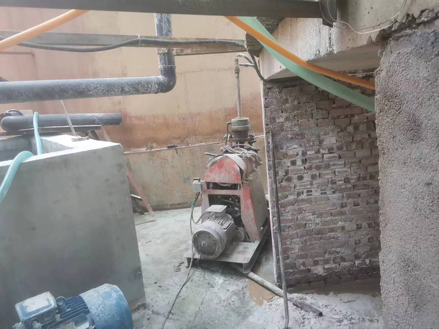 龙华山办事处厂房基础注浆